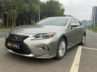 2016 Lexus ES 200 Midnight Special Limited Edition, фото 1, лот 10317959