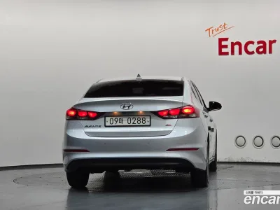 2016 Hyundai AVANTE 1.6 GDI Modern, фото 4, лот 10288325