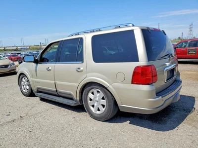 2004 LINCOLN NAVIGATOR, фото 2, лот 10970237