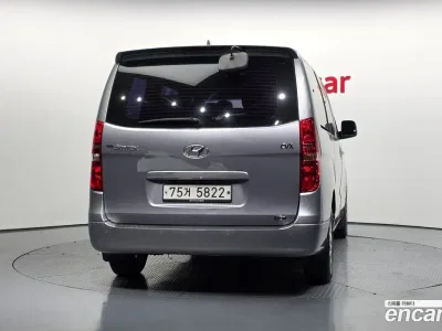 2012 Hyundai Starex 11-Seater Wagon, фото 3, лот 10193049