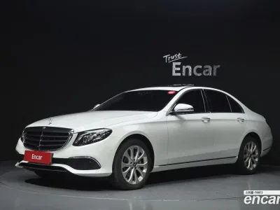 2018 Mercedes-Benz E-Class E300 4MATIC Exclusive, фото 1, лот 10165089