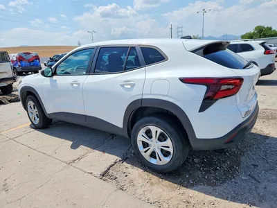 2024 CHEVROLET TRAX LS, фото 2, лот 10688807