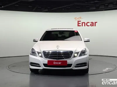 2013 Mercedes-Benz E-Class E220 CDI Avantgarde, фото 2, лот 10064214