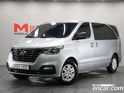 2021 Hyundai Starex Van 3-Seater, фото 1, лот 10166335