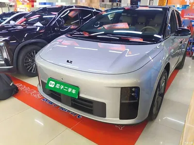2025 Li Auto i6 2WD Base Model, фото 2, лот 10447511