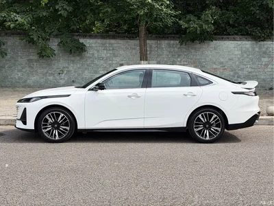 2025 Changan Eado Model Year Facelift 1.5T 500Bar Premium Edition, фото 2, лот 10248175