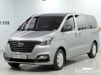 2019 Hyundai Starex Van 5-Seater, фото 1, лот 10330918