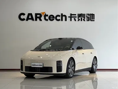 2025 Li Auto i6 4WD Base Model, фото 1, лот 10444122