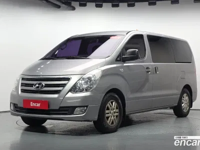 2016 Hyundai Starex 5-Seater VAN, фото 1, лот 10204166