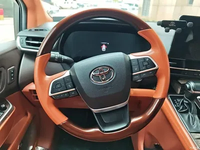 2022 Toyota Granvia 2.5L Hybrid Premium Edition, фото 3, лот 11580170