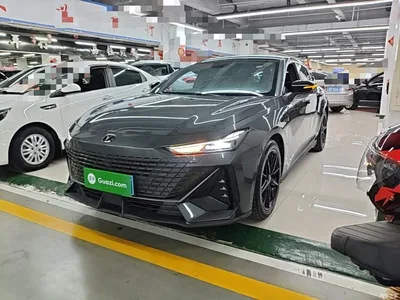 2022 Changan UNI-V 1.5T Premium Model, фото 2, лот 11137530