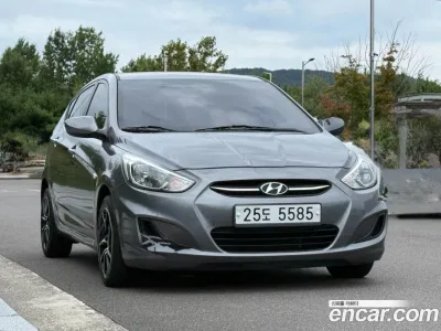 2016 Hyundai Accent Diesel WIT 1.6 VGT Smart, фото 1, лот 10232170