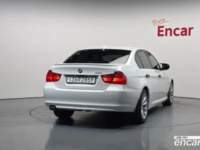2010 BMW 3-Series 320i Sedan, фото 3, лот 10039966