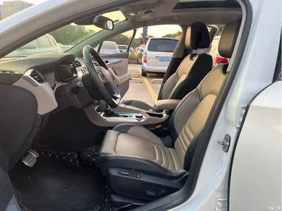 2014 DS 6 1.6T Luxury Edition THP200, фото 4, лот 11171899