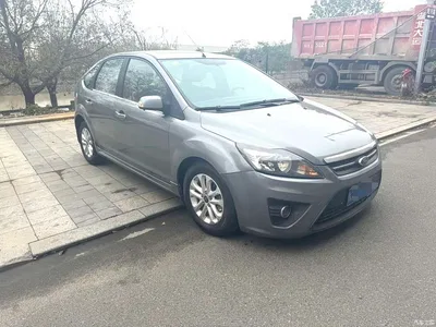 2012 Ford Focus Hatchback Classic 1.8L Auto Base, фото 3, лот 11489005