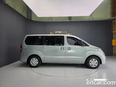 2017 Hyundai Starex 5-Seater VAN, фото 3, лот 10185417