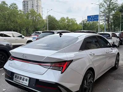 2023 Hyundai Elantra Model 1.5L CVT LUX Premium Edition, фото 4, лот 10374322