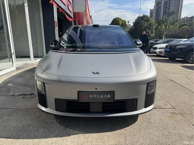 2025 Li Auto i6 4WD Base Model, фото 2, лот 11192226