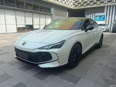 2025 MG MG7 2.0T 405 AT Luxury Edition, фото 1, лот 11188026