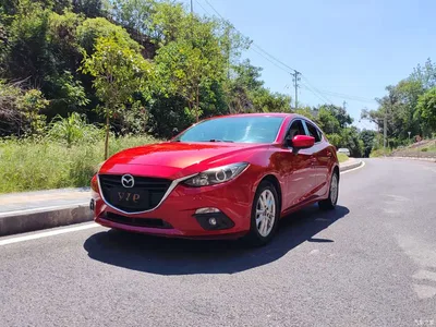 2016 Mazda Mazda3 Axela Hatchback 1.5L Automatic Luxury, фото 1, лот 10263289