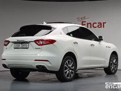 2018 Maserati Levante 3.0 Diesel AWD GranLusso, фото 1, лот 10177750
