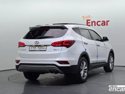 2016 Hyundai Santafe Diesel 2.0 2WD, фото 2, лот 10129675