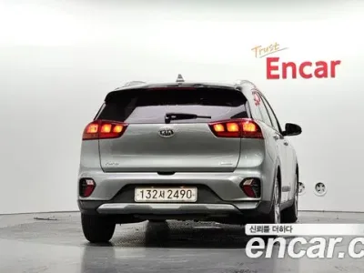 2020 Kia Niro 1.6 HEV, фото 4, лот 10025354