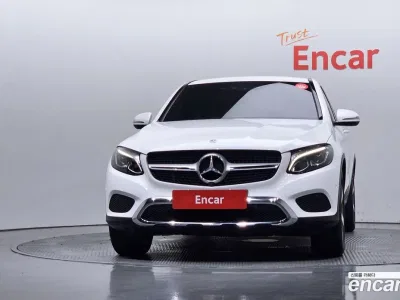 2019 Mercedes-Benz GLC-Class GCL300 4MATIC Coupe, фото 3, лот 10167282