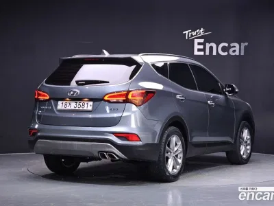 2018 Hyundai Santafe Diesel 2.0 2WD, фото 1, лот 10228134