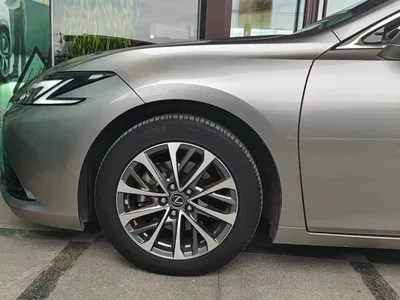 2025 Lexus ES 300h Ultimate Edition, фото 4, лот 10310740
