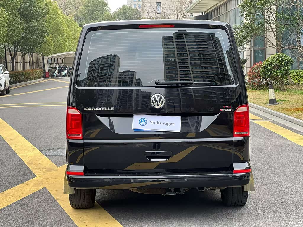 2018 Volkswagen Caravelle 2.0TSI 4WD Comfort Edition 7-Seater, фото 4, лот 10476983