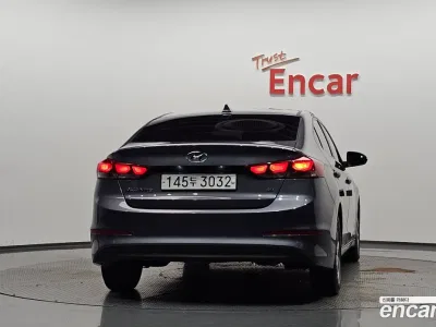2018 Hyundai AVANTE 1.6 GDI Smart, фото 3, лот 10696189