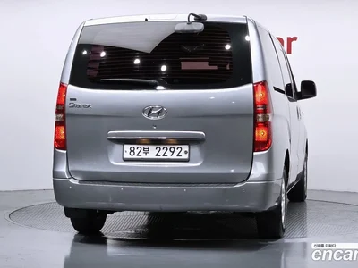 2015 Hyundai Starex 5-Seater VAN, фото 3, лот 10191953
