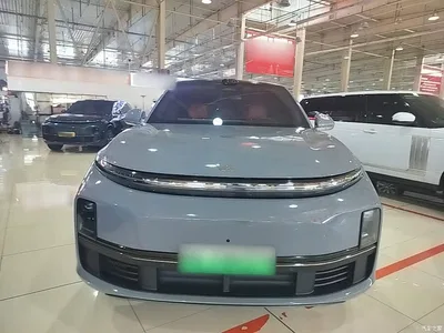 2025 Li Auto L7 Pro Smart Renewal Edition, фото 3, лот 10441065
