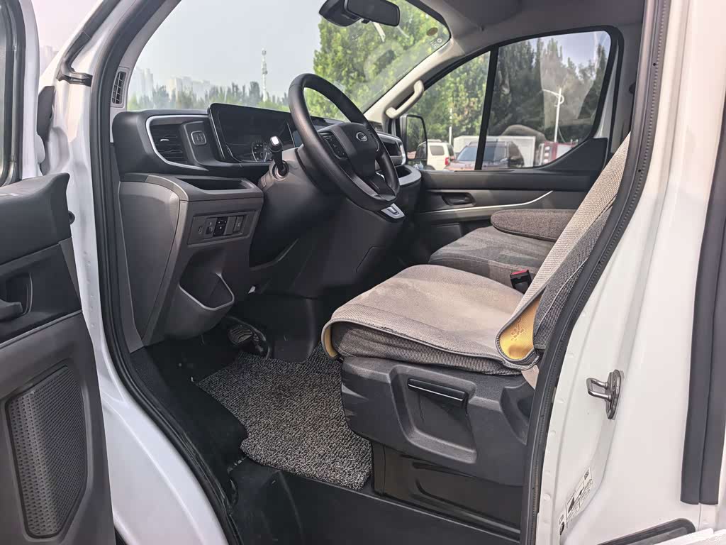 2023 Ford Transit 2.0T Petrol Manual Business Travel Mid-Axis Mid-Roof 10/11/12-seater, фото 4, лот 10712668