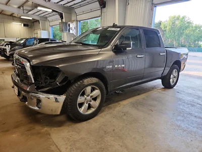 2015 RAM 1500 SLT, фото 1, лот 10860483