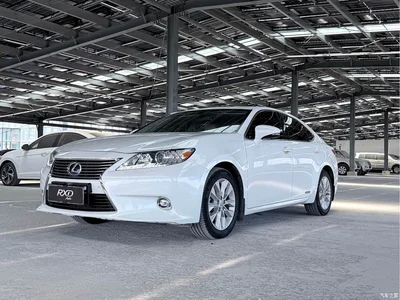 2013 Lexus ES 300h Elite Edition, фото 1, лот 10311527