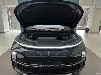 2025 Li Auto Li L8 Ultra Smart Renewal Edition, фото 3, лот 10825281