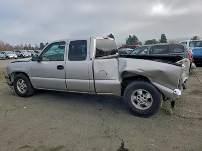 2004 CHEVROLET SILVERADO, фото 2, лот 10978368