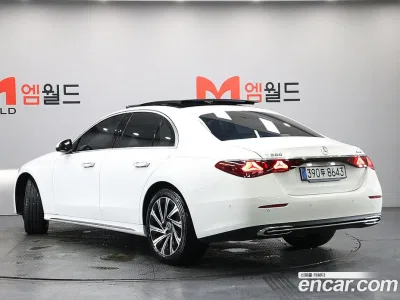 2025 Mercedes-Benz E-Class E300 4MATIC Exclusive, фото 4, лот 10211888