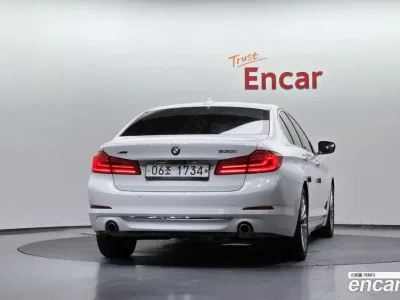 2018 BMW 5-Series 530i xDrive Luxury Plus, фото 4, лот 10110706