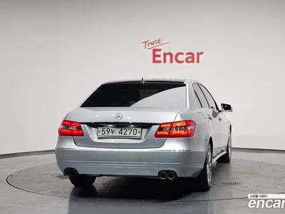 2010 Mercedes-Benz E-Class E200 CGI Avantgarde, фото 4, лот 10162845