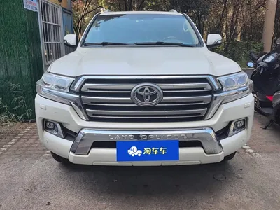2015 Toyota Land Cruiser (Import) 4.6L V8 Middle East Limited Edition, фото 2, лот 10296133
