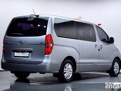 2017 Hyundai Starex 12-Seater Wagon, фото 2, лот 10215116