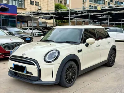 2022 MINI MINI 1.5T ONE 5-door PLUS, фото 1, лот 11584964
