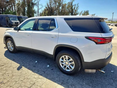 2022 CHEVROLET TRAVERSE LS, фото 2, лот 10584576