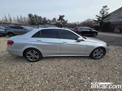 2014 Mercedes-Benz E-Class E220 CDI Avantgarde, фото 4, лот 10076360