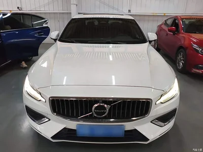 2023 Volvo S60 B4 Smart Comfort Luxury Edition, фото 3, лот 11412184