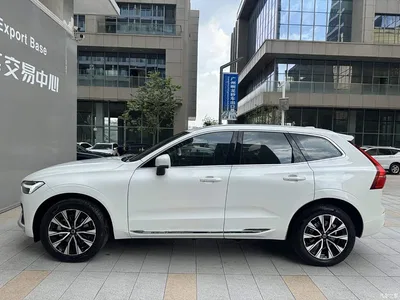 2023 Volvo XC60 B5 AWD Smart Elite Luxury, фото 3, лот 10353580