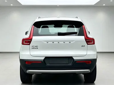 2024 Volvo XC40 B3 Smart Elite Luxury Edition, фото 3, лот 10352255